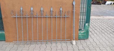 ringhiera e cancello