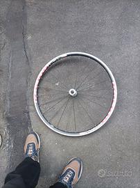 ruota anteriore in lega RACING MICHE 
