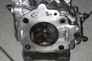 GTS 125 200 03-08 : camme testa cilindro