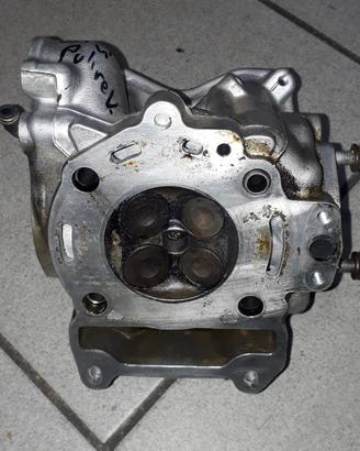 GTS 125 200 03-08 : camme testa cilindro