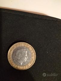 TWO POUND  2001 REGINA ELIZABET II