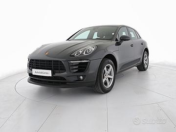 Porsche Macan 2.0 252cv