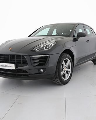 Porsche Macan 2.0 252cv