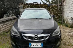 Opel Astra j