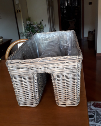 Portariviste/FIORIERA + BAULE RATTAN grigi