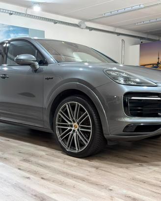 PORSCHE CAYENNE COUPE 3.0 340cv E-HYBRID FULL