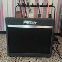 FENDER BASSBREAKER 15