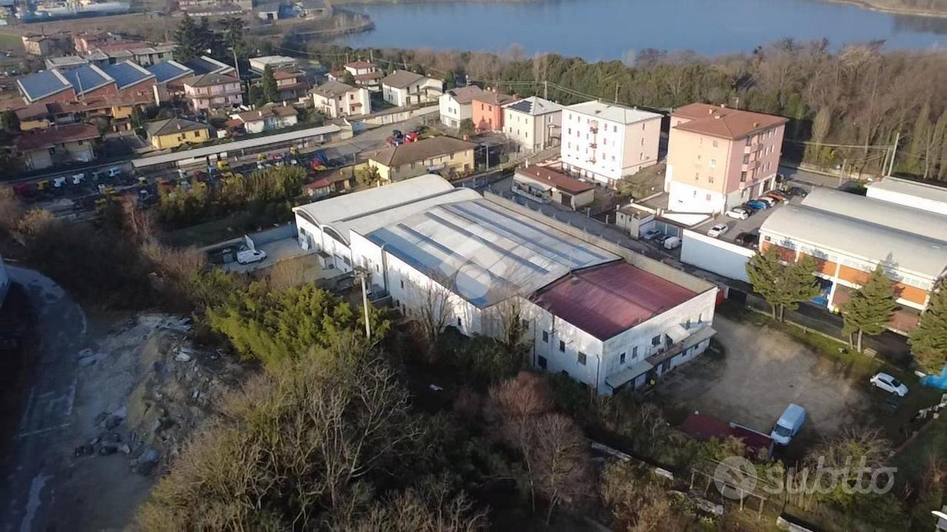 CAPANNONE A CASTENEDOLO - Vista 5