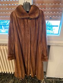 Elegante cappotto in pelliccia di vero visone