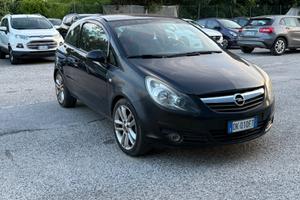 Opel Corsa 1.2 3 porte Club