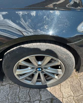 Cerchi BMW 17 con gomme invernali come nuove