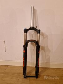 Forcella  XCR 34 per Mountain Bike