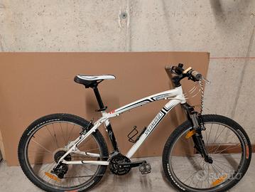 Specialized hardrock sport 2010