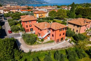 3 LOCALI A SAN FELICE DEL BENACO