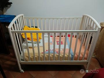 lettino protetto per bimbi