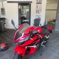 Cbr500r rossa 2022