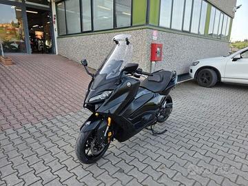 Yamaha TMAX 560 Tech Max
