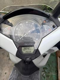 Honda sh150