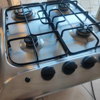 Piano cottura Indesit 4 fuochi