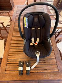 Ovetto Cybex reclinabile + adattatori Bugaboo