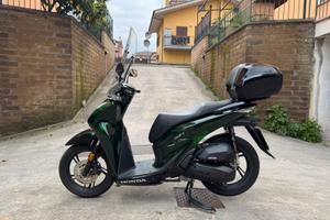 Honda SH 150 vetro