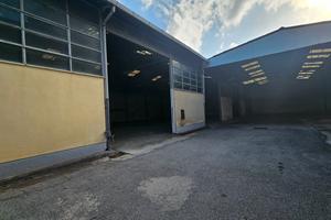 Bagheria Capannone con fabbricato/uffici/magazzini