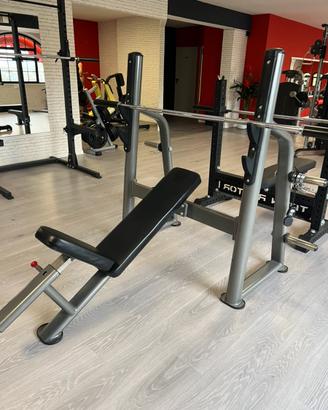 Attrezzatura Toorx palestra