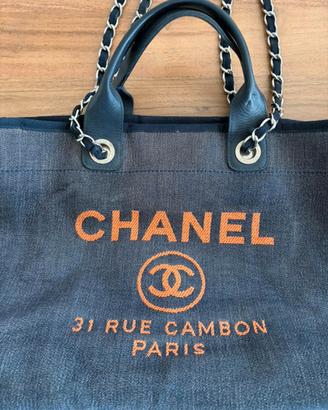 Chanel Tote bag Deauville