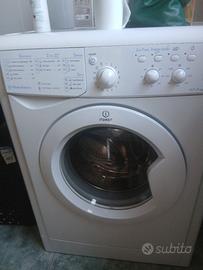 Lavatrice Indesit 1/5 kg