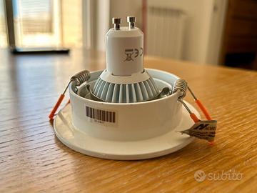 Faretto da incasso con lampada
