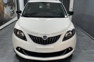 Lancia Ypsilon 1.0 FireFly 5 porte S&S Hybrid Gold
