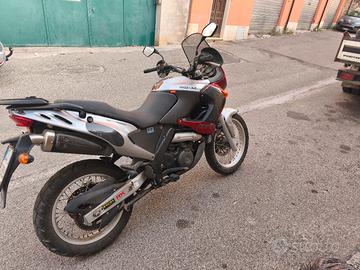 Aprilia pegaso 650
