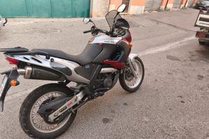 Aprilia pegaso 650