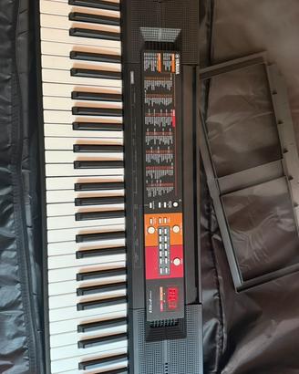 Yamaha PSR-F51 – Tastiera 61 tasti – Come nuova