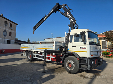 Autocarro con Gru Copma C1530 SP