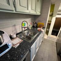 Cucina in legno massello.