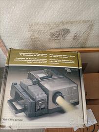 Proiettore diapositive 