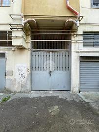 BOX A CASTELLAMMARE DI STABIA