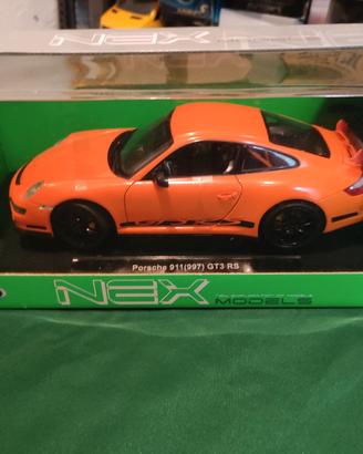 Porsche 1/18