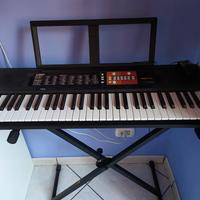 tastiera elettronica Yamaha F51  PSR