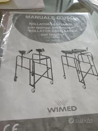 Deambulatore ascellare con tavolino