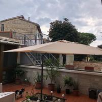 Ombrellone nuovo