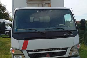 Camion Mitsubishi