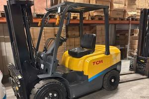 Carrello elevatore TCM