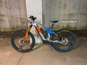 Cube stereo hybrid 160 team