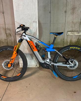 Cube stereo hybrid 160 team