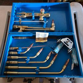 KIT PER SALDATURA E TAGLIO OSSIACETILENICO  MUJIEL