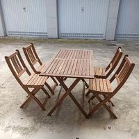 Tavolo da giardino in legno + 4 sedie