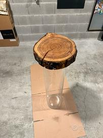 Vaso in cristallo cilindrico con base in legno