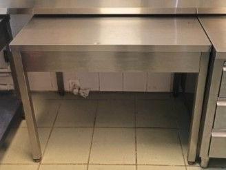 Tavolo in acciaio per ristorante, pizzeria